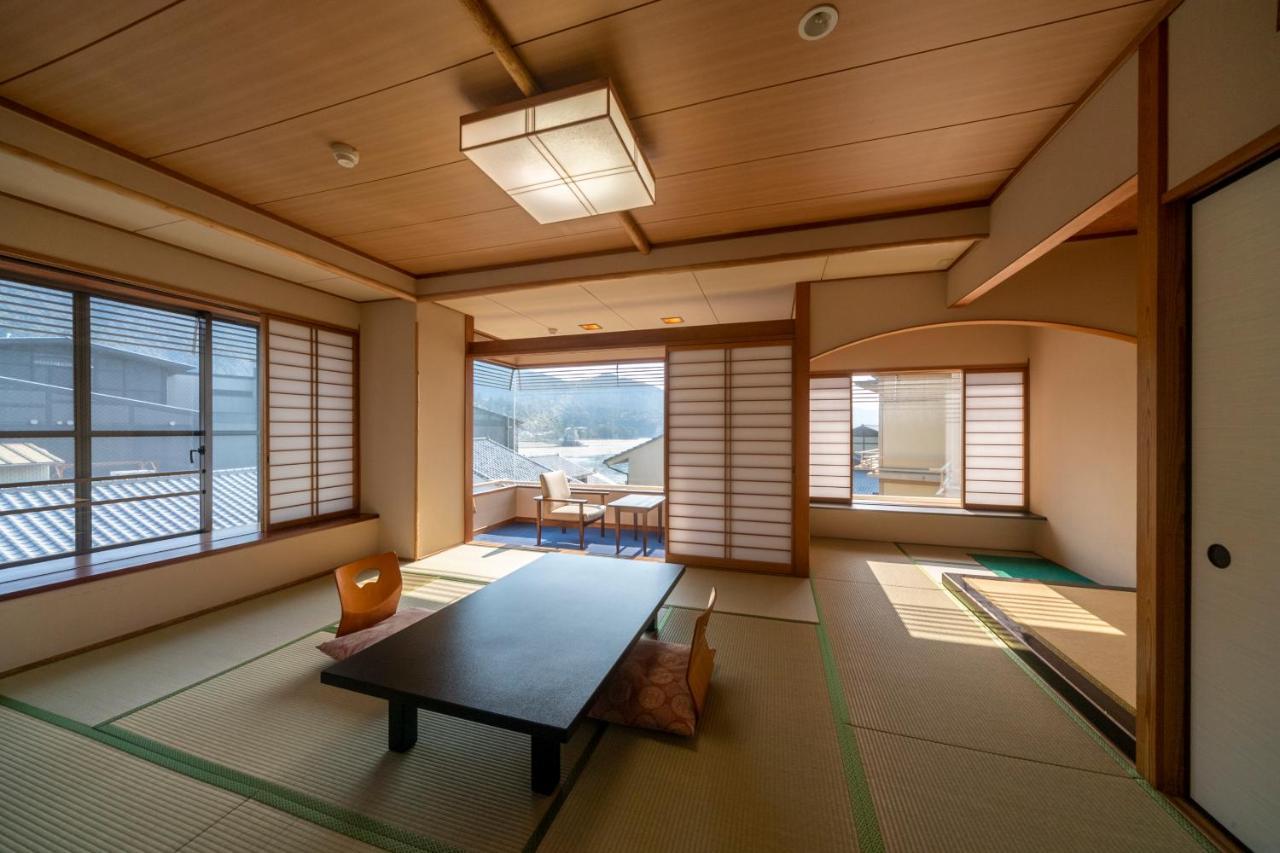 Hotel Miya Rikyu Hatsukaichi Eksteriør billede